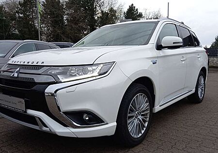 Mitsubishi Outlander PHEV Basis Spirit 4WD