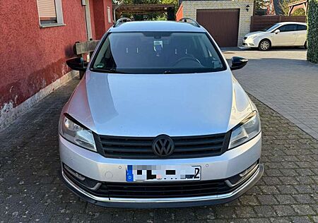 VW Passat Variant Volkswagen 2.0 Blue TDI DSG SCRComfortline