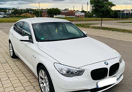 BMW 530d 530 GT Gran Turismo F07 Top Zustand