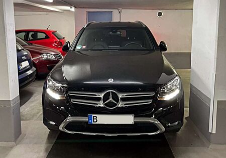 Mercedes-Benz GLC 250 Coupe 4Matic 9G-TRONIC