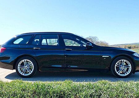 BMW 530d 530 xDrive Touring Sport-Aut.