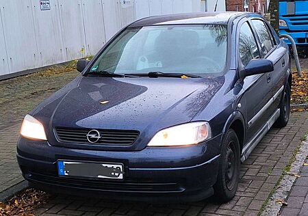 Opel Astra +1.6+Elegance