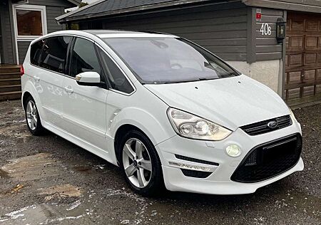 Ford S-Max 2.0 TDCi DPF Titanium 7 Sitze