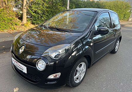 Renault Twingo Dynamique* Klima*Tempomat*8 Fach Bereift*