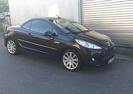 Peugeot 207 CC 120 VTi Allure