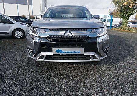 Mitsubishi Outlander PHEV Top 4WD