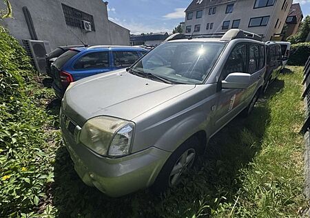 Nissan X-Trail 2.5 X-Pedition Automatik AHK Leder Panor