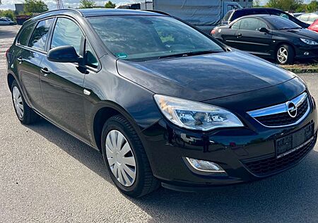 Opel Astra J Sports Tourer Selection