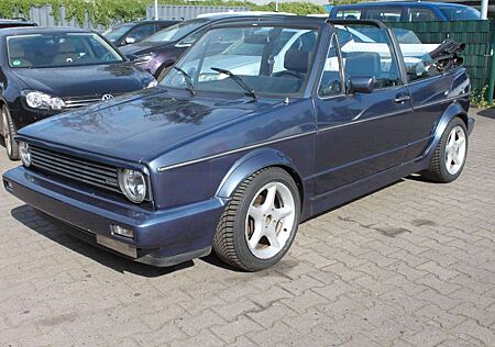 VW Golf Volkswagen 1 Cabrio Karmann Edition