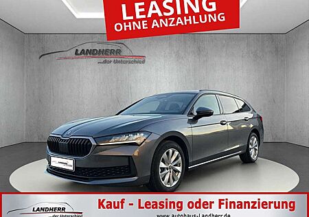 Skoda Superb Combi Essence 5 Jahre Garantie / Navi