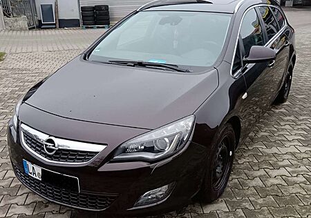 Opel Astra 1.6 Sports Tourer 150 Jahre