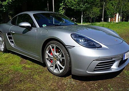Porsche 718 Cayman S / PDK • Werksgarantie bis 12/2025