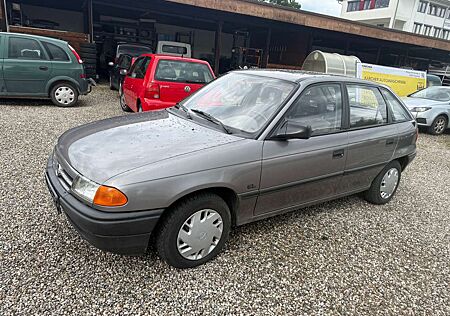 Opel Astra Vision