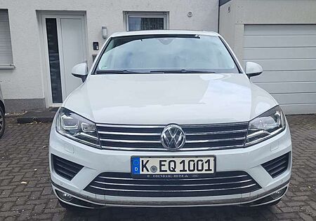 VW Touareg Volkswagen 3.0 V6 TDI SCR Blue Motion DPF Automatik