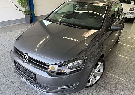 VW Polo Volkswagen 1.2 TSI*HIGHL*AUTOMATK*NAV*TMP*SHZ*PDC*1-HD
