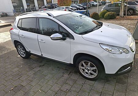 Peugeot 2008 120 VTI Automatik Allure