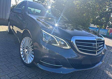 Mercedes-Benz E 400 *Lim*1.Hd*Elegance*4Matic*LED*Navi*AHK