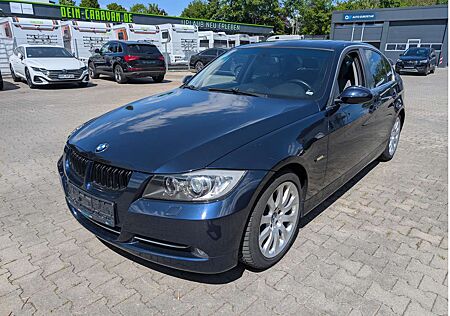 BMW 330d 330 Lim. *Xenon*Navi*StHz*GSD*