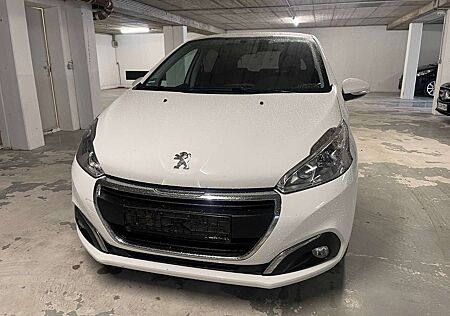Peugeot 208 Active
