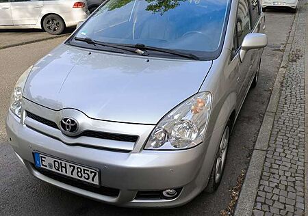 Toyota Corolla Verso 1.8 Edition