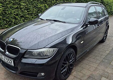 BMW 320d 320 xDrive DPF Touring Aut. Edition Fleet Exclusi