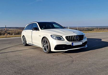 Mercedes-Benz C 63 AMG T Speedshift MCT 9G