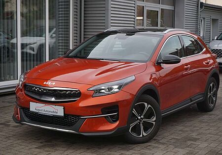 Kia XCeed Spirit Plug-in Navi PDC KAM ACC LKA Carpla