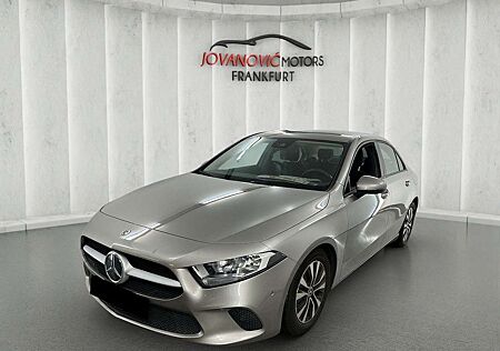 Mercedes-Benz A 180 gebraucht kaufen Mercedes-Benz A 180 d 7G-DCT,VirtCock,Sportlenk,SHZ*20