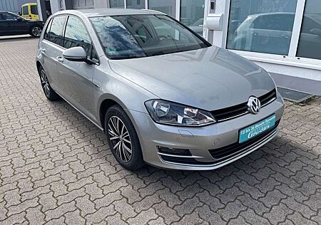 VW Golf Volkswagen VII Lim. Lounge BMT