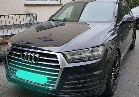 Audi Q7 3.0 TDI quattro tiptronic