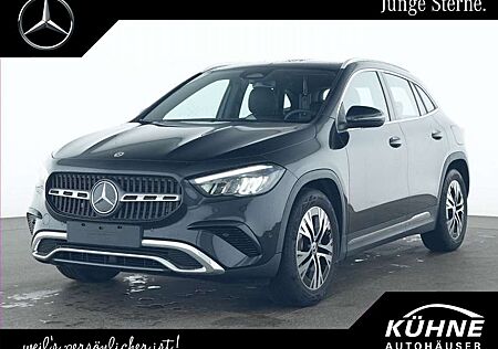 Mercedes-Benz GLA 180 Progressive+Leder+Panodach+AHZV+Volldig