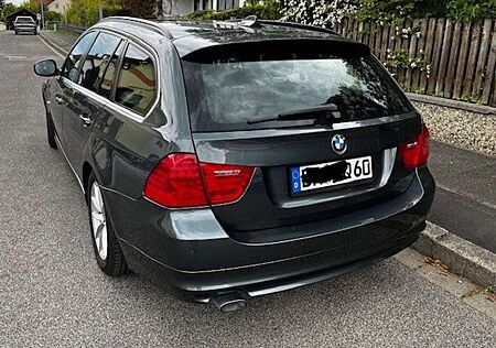 BMW 320d 320 DPF Touring Aut.