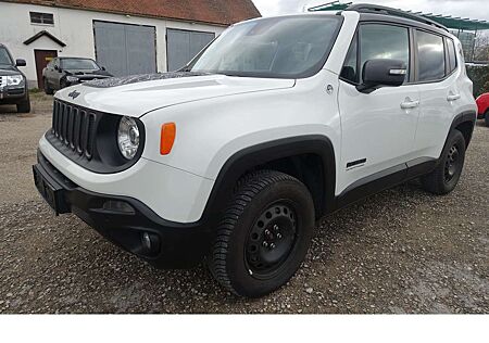 Jeep Renegade Trailhawk 4WD Autom.Navi Kamera Alu WR Leder