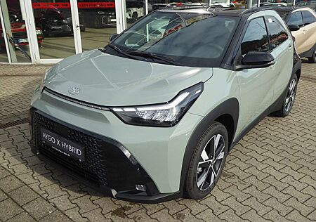 Toyota Aygo (X) 1.5 Hybrid Teamplayer