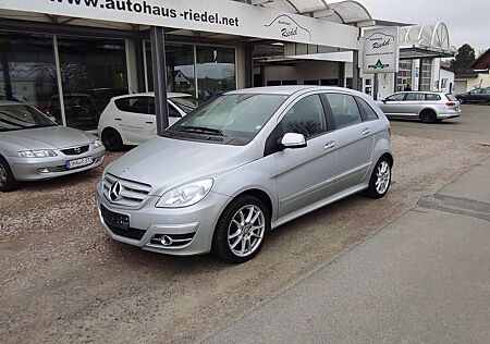 Mercedes-Benz B 200 (245.233), Automatik