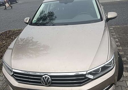 VW Passat Variant Volkswagen Highline BMT/Start-Stopp