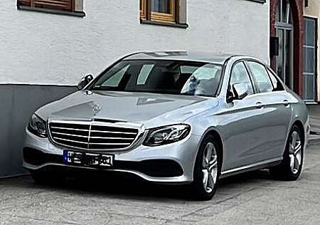 Mercedes-Benz E 220 d (213.004)