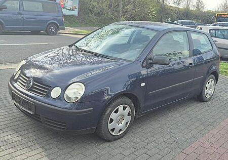 VW Polo Volkswagen Basis