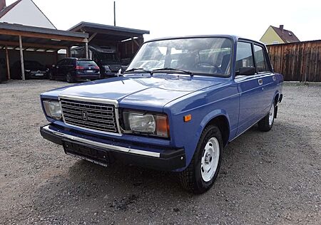 Lada Others 2107 1.5 Limousine **71 PS**