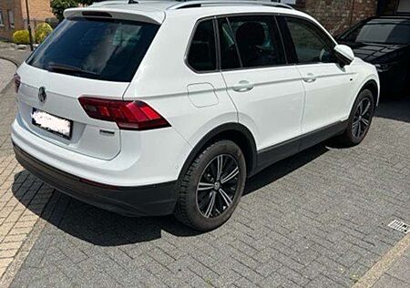 VW Tiguan Volkswagen Comfortline BMT/Start-Stopp 4Motion