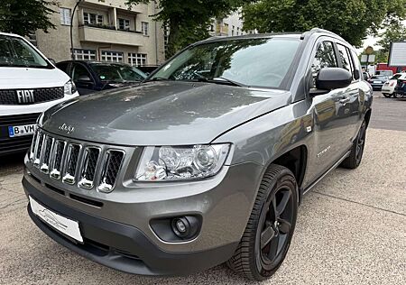 Jeep Compass 4x4,AUTOM,KLIMA,PDC,AHK,LEDER,TÜV 6/26