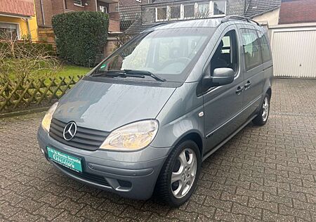 Mercedes-Benz Vaneo Compact Van 1.9, Behindertenumbau