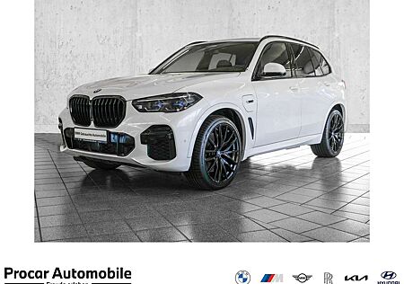 BMW X5 xDrive45e Aut Nav HuD Laser Pano Drive+Park 22"