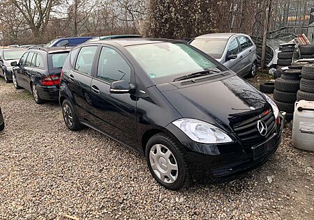 Mercedes-Benz A 160 A160+1Hand Euro5+1Jahr Garantie Motor+Getribe