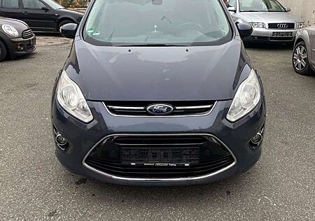 Ford Grand C-Max Titanium