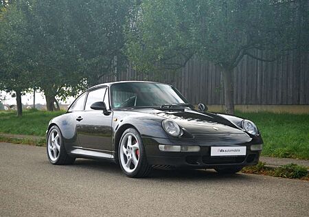Porsche 993 Carrera 4S