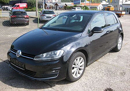 VW Golf Volkswagen VII Lim. Lounge BMT