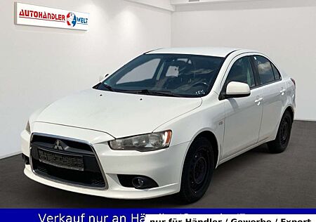 Mitsubishi Lancer Sportback 2.0 D Klimaauto PDC Tempo