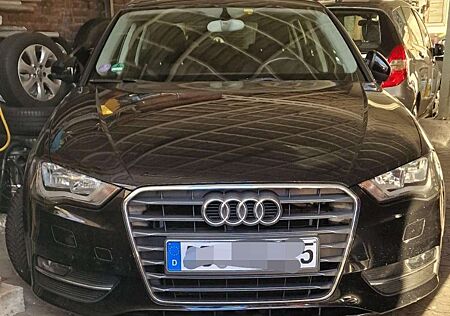 Audi A3 Sportback. S.line .1.4TFSI.Benzin & Gas Aus1Hand