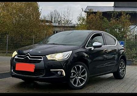 Citroën DS4 Citroen e-HDi 110 EGS6 Automatik Vollausstatung AHK